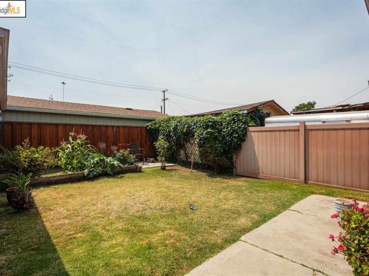 1036 104th Ave, Oakland, CA | East Oakland | No. Photo 13 of 17