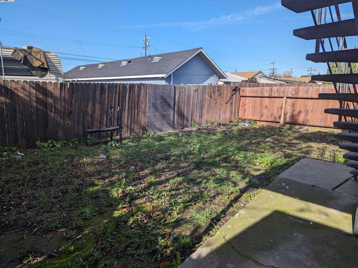 10607 Pippin St, Oakland, CA | . Photo 2 of 20