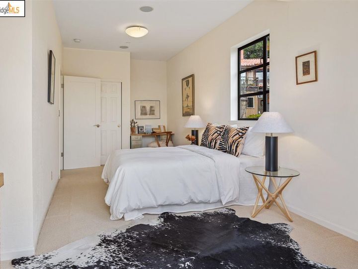 1061 Sterling Ave, Berkeley, CA | North Cragmont. Photo 30 of 40