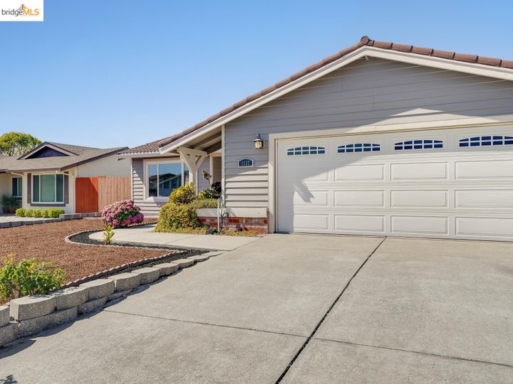 1117 Langlie Way, Rodeo, CA | Viewpoint. Photo 3 of 30