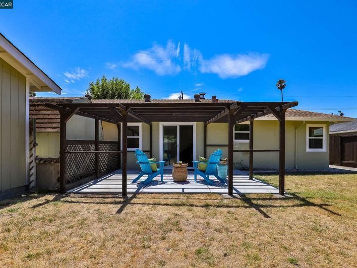 112 Sylvia Dr, Pleasant Hill, CA | Gregory Gardens. Photo 18 of 24