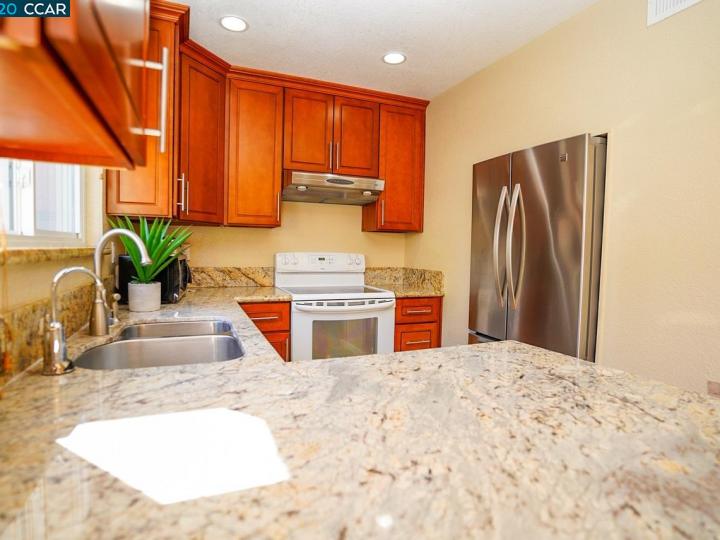 1215 Pine Creek Way #H, Concord, CA, 94520 Townhouse. Photo 14 of 28