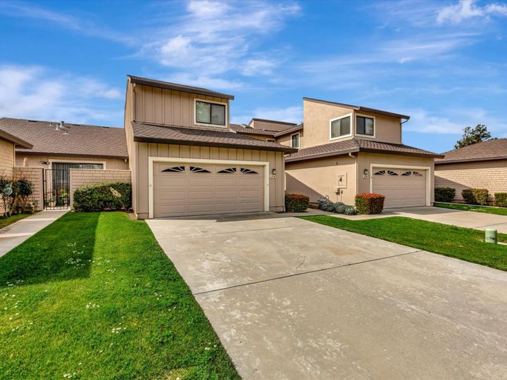 134 Joes Ln, Hollister, CA, 95023 Townhouse. Photo 1 of 57