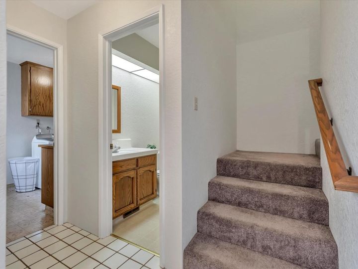 134 Joes Ln, Hollister, CA, 95023 Townhouse. Photo 22 of 57