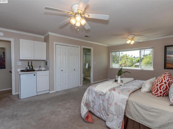 1352 Todd St, Mountain View, CA | . Photo 17 of 33