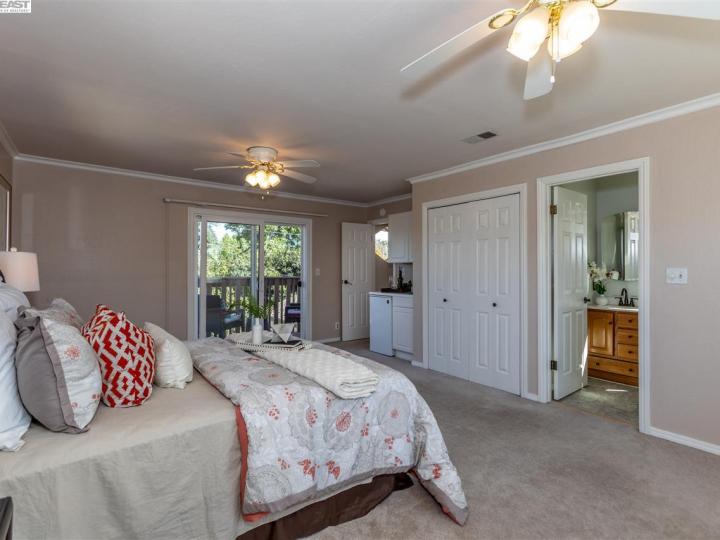1352 Todd St, Mountain View, CA | . Photo 19 of 33