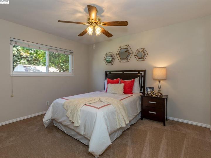 1352 Todd St, Mountain View, CA | . Photo 22 of 33