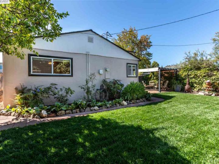 1352 Todd St, Mountain View, CA | . Photo 30 of 33