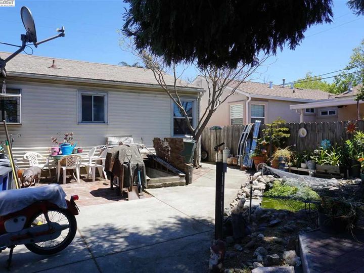 1369 Pearson Ave, San Leandro, CA | Davis. Photo 27 of 28