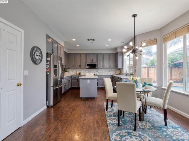1392 Sunflower Ln, Brentwood, CA | Brentwood. Photo 35 of 40