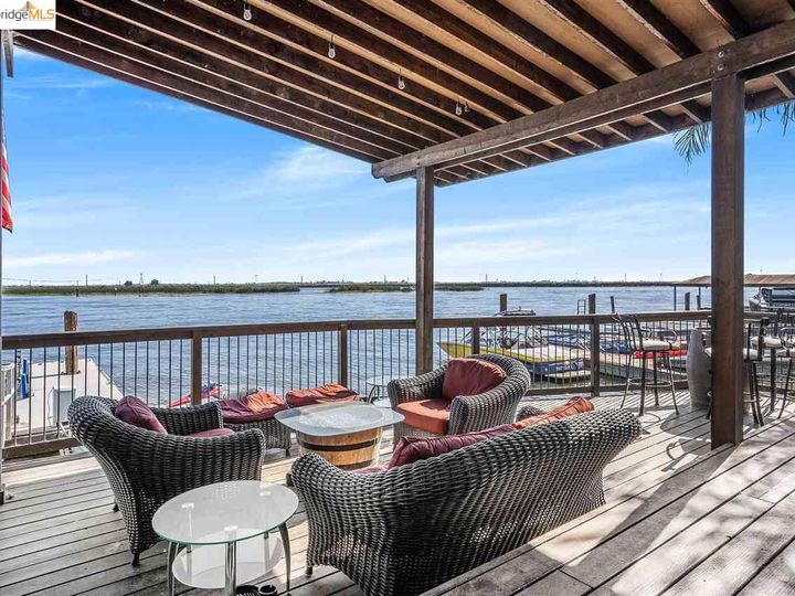 140 Discovery Bay Blvd, Discovery Bay, CA | Delta Waterfront Access. Photo 23 of 39