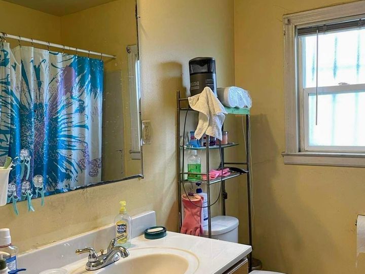 1424 72nd Ave, Oakland, CA | Heginberger. Photo 21 of 31