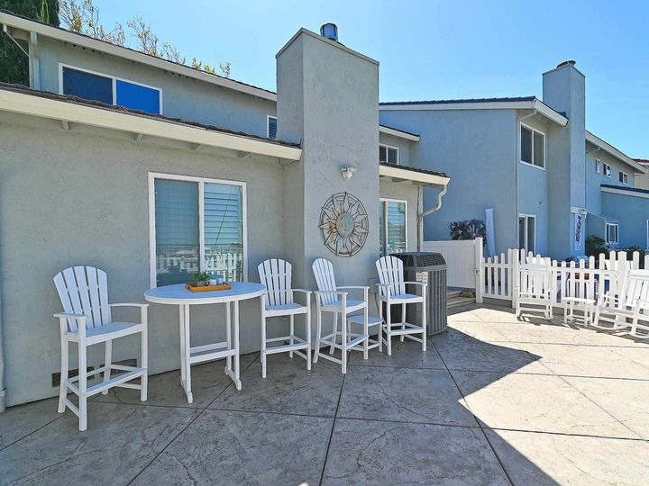 145 Shoreline Dr, Pittsburg, CA, 94565 Townhouse. Photo 35 of 53