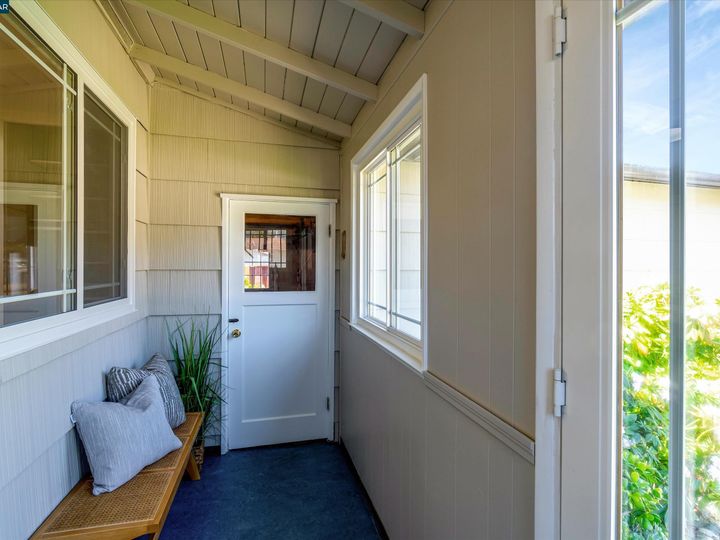 1508 Madeira Dr, Pacifica, CA | . Photo 5 of 51