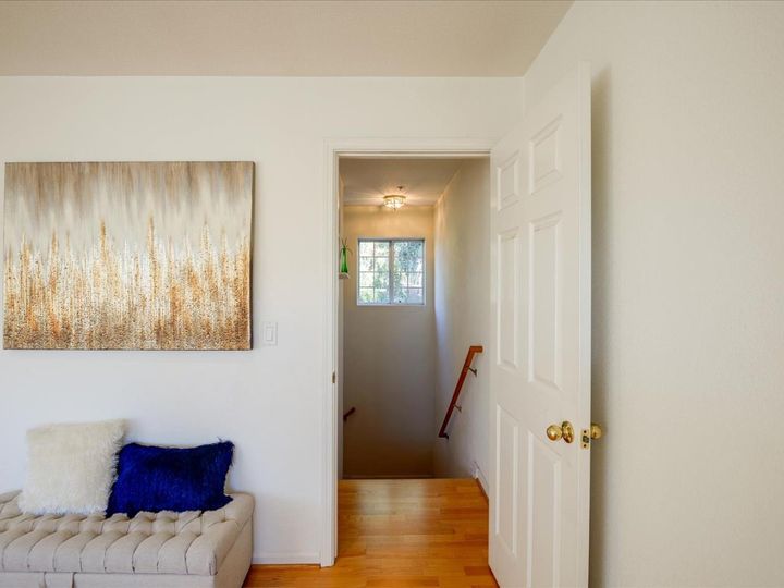 151 Margo Dr #2, Mountain View, CA, 94041 Townhouse. Photo 23 of 40