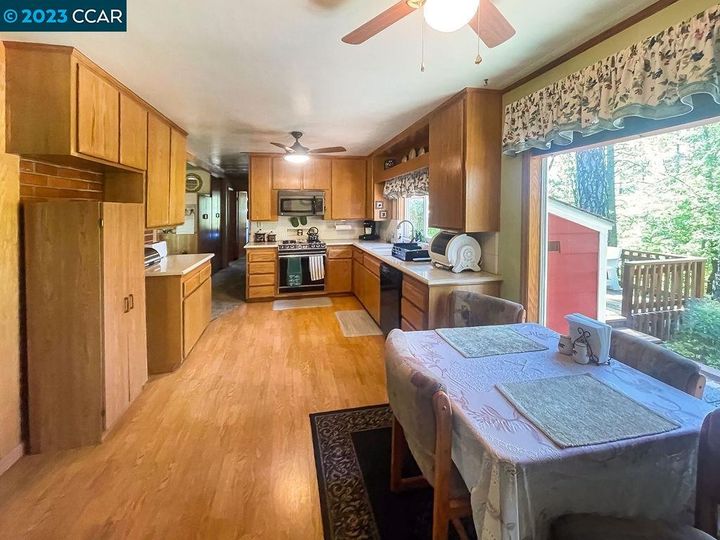1535 Whispering Pines Dr, Meadow Vista, CA | . Photo 19 of 48