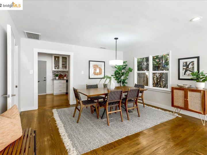1542 E 31st St, Oakland, CA | Highland Heights. Photo 11 of 38