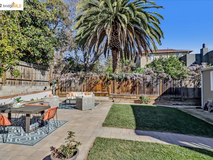 1542 E 31st St, Oakland, CA | Highland Heights. Photo 35 of 38