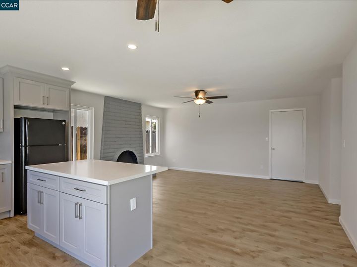 1569 Kingsly Dr, Pittsburg, CA | Highlands Ranch. Photo 13 of 33