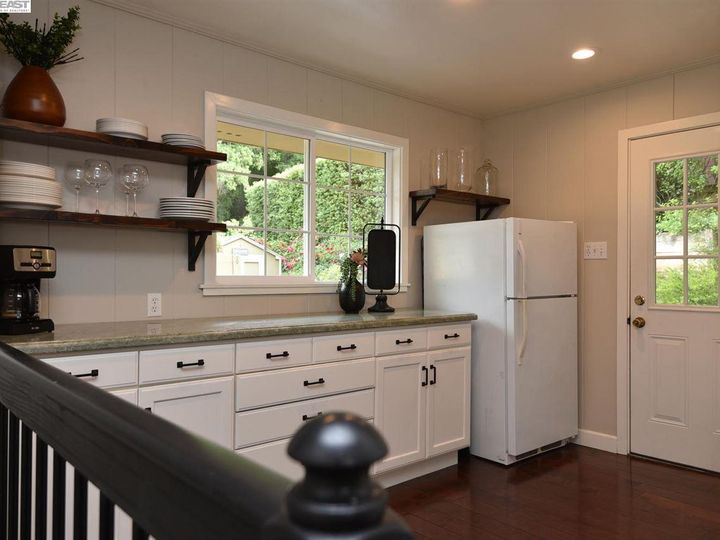 1584 Foothill Rd, Pleasanton, CA | Foothill Road. Photo 9 of 40