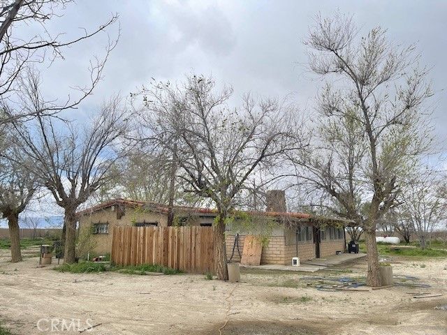 15981 Gaskell Rd, Rosamond, CA | . Photo 4 of 18