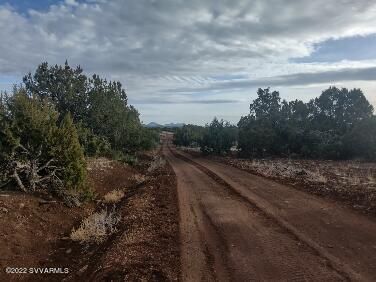 16432 N Incline Trl, Seligman, AZ | 5 Acres Or More. Photo 84 of 97