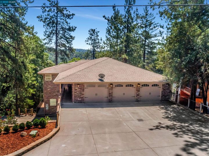 16965 Lawrence Way, Grass Valley, CA | . Photo 54 of 60