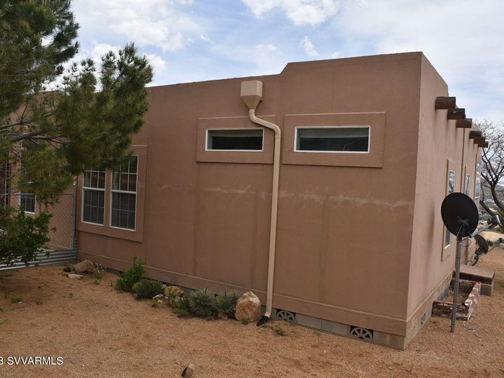 17105 Yarber Ct, Dewey, AZ | Home Lots & Homes. Photo 10 of 46
