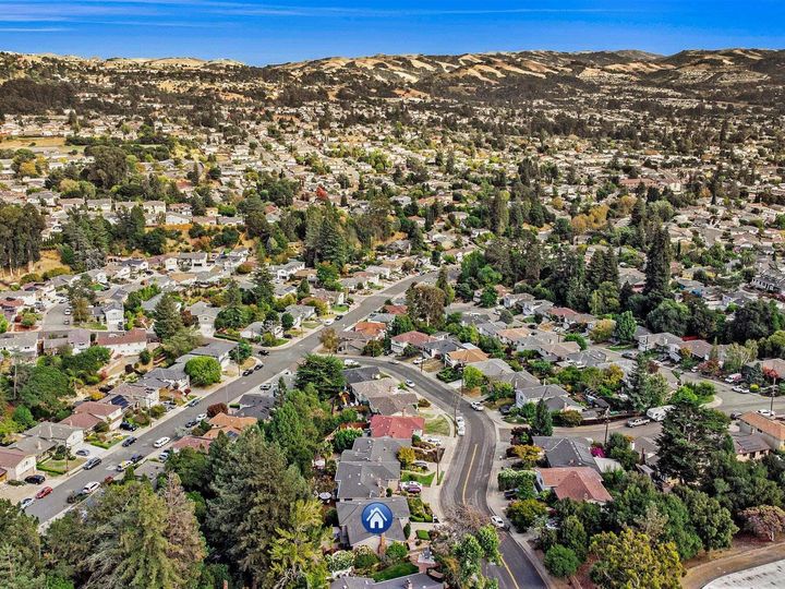 18065 Lamson Rd, Castro Valley, CA | Upper Valley. Photo 45 of 48
