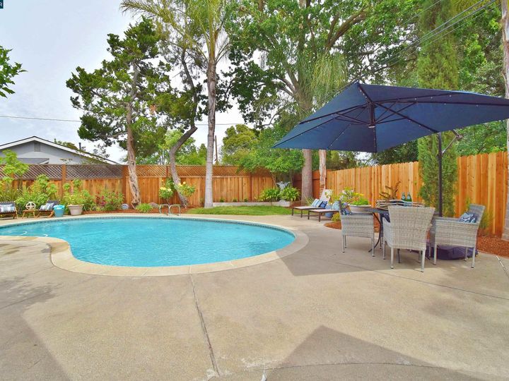 1836 Gilly Ln, Concord, CA | . Photo 25 of 35