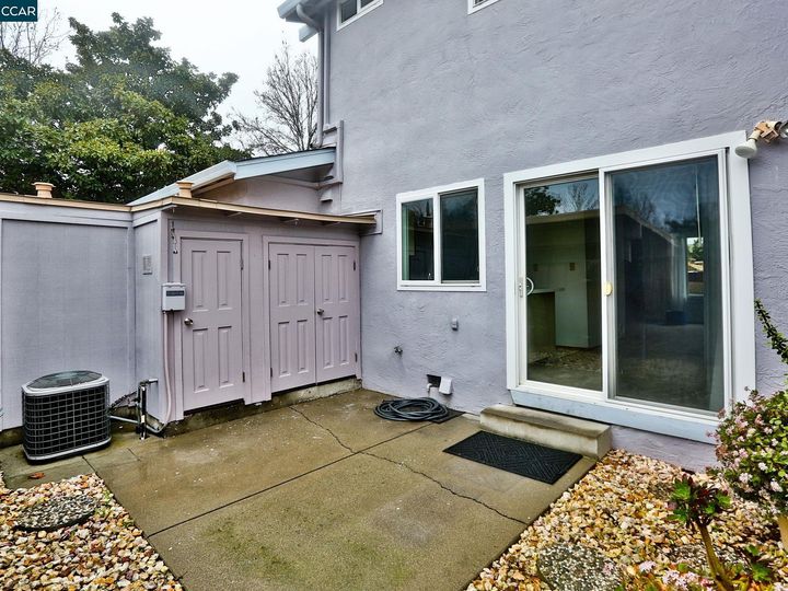 1900 Lynwood Dr #E, Concord, CA, 94519 Townhouse. Photo 15 of 17