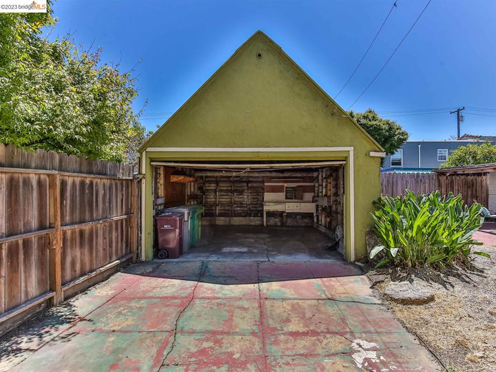 1906 108th Ave, Oakland, CA | Durant. Photo 35 of 40