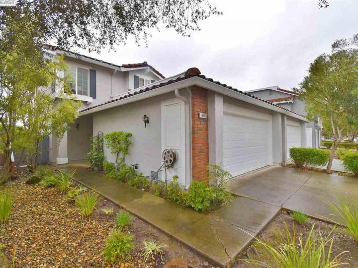 19859 Laurelwood Dr, Castro Valley, CA, 94552 Townhouse. Photo 1 of 40