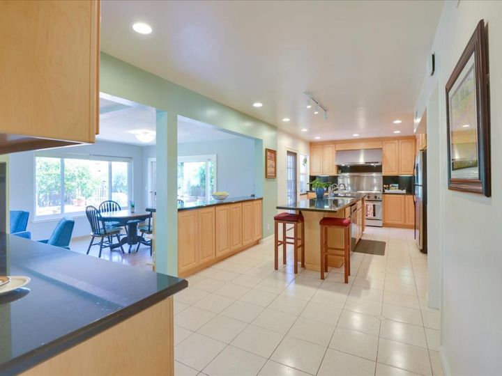 20143 Somerset Dr, Cupertino, CA | . Photo 15 of 40