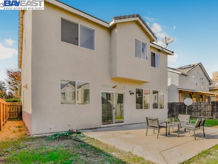 2044 Rochester Ct, Tracy, CA | Central Tracy. Photo 54 of 57