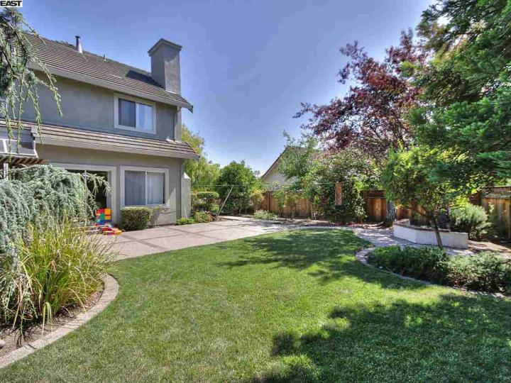 2142 San Benito Dr, Fremont, CA | Laurel Heights. Photo 23 of 24