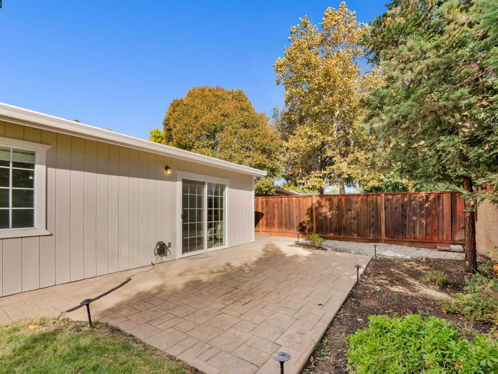 215 Cleopatra Dr, Pleasant Hill, CA | Sherman Acre. Photo 23 of 25