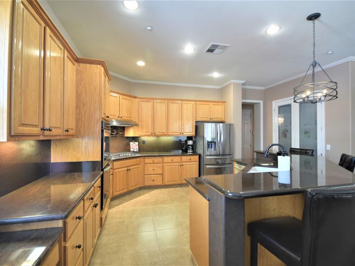 2165 Gold Poppy Ct, Brentwood, CA | Sterling Preserve. Photo 15 of 40
