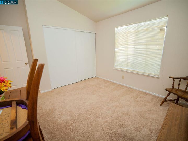 225 Heron Dr, Pittsburg, CA, 94565 Townhouse. Photo 23 of 38