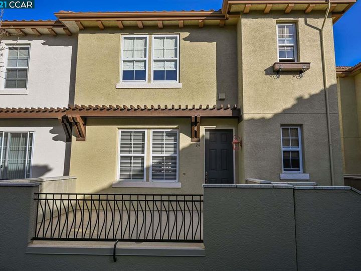 24 Matisse Ct, Pleasant Hill, CA, 94523 Townhouse. Photo 1 of 33