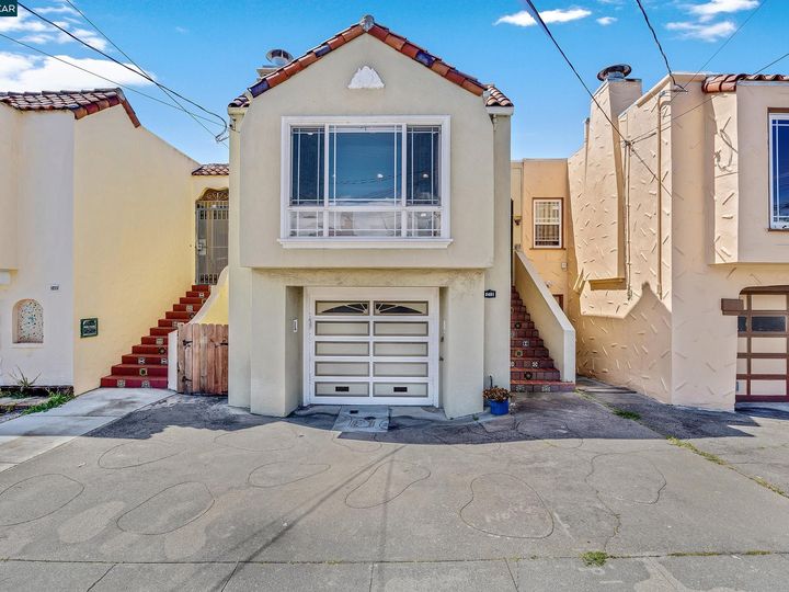 2491 33rd Ave, San Francisco, CA | Parkside. Photo 1 of 35