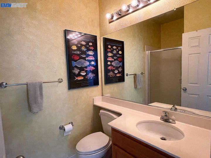 25278 Gold Hills Dr, Castro Valley, CA | 5 Canyons. Photo 18 of 35
