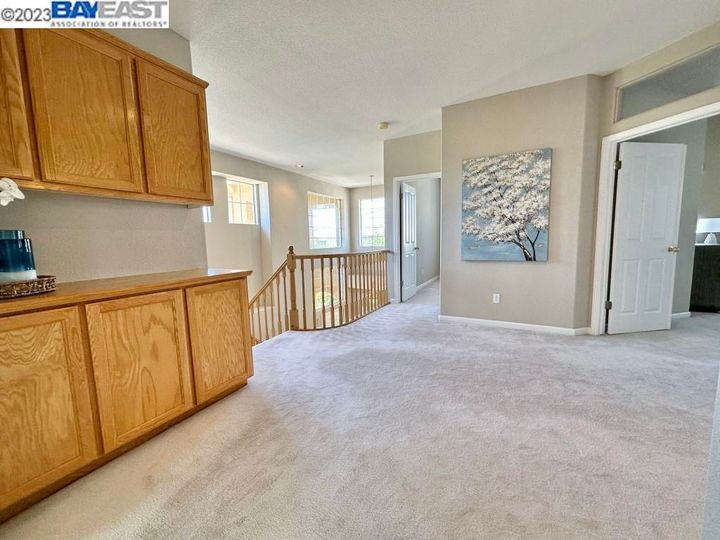 25536 Crestfield Dr, Castro Valley, CA | 5 Canyons. Photo 28 of 49