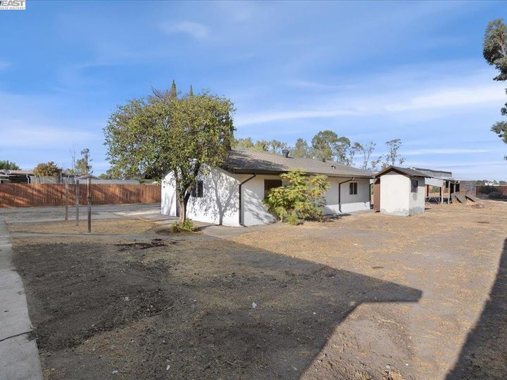 27110 S Corral Hollow Rd, Tracy, CA | . Photo 36 of 37