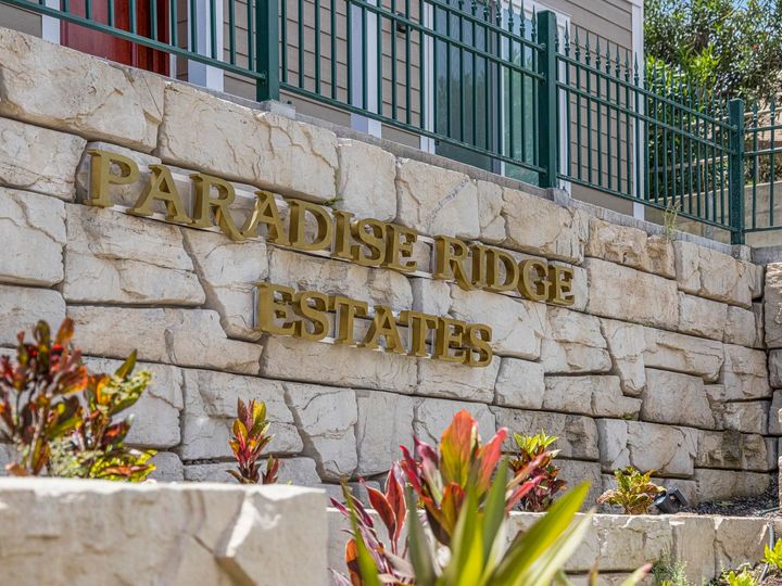 Paradise Ridge Estates condo #103. Photo 4 of 30