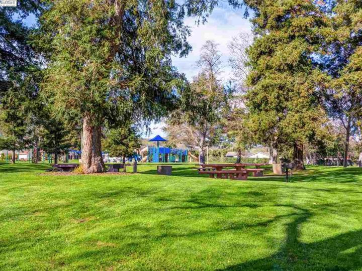 2860 Westwood Ave, San Ramon, CA | Boone Acres Park. Photo 25 of 26