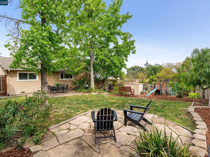 29 Greendell Pl, Pleasant Hill, CA | Valley High. Photo 32 of 33