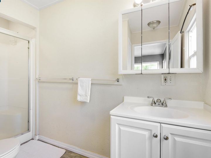 2919 Lowell Ave, Richmond, CA | Andrade. Photo 19 of 28