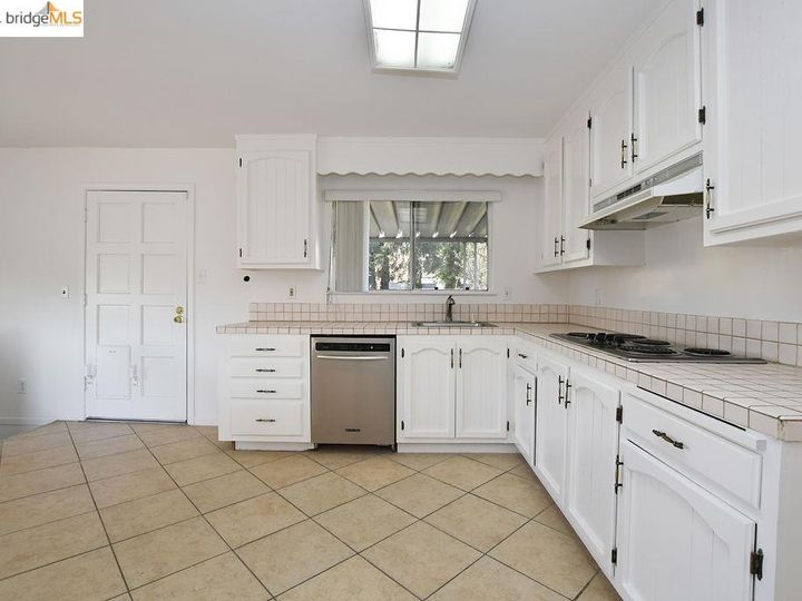 2932 Mayberry Rd, Antioch, CA | Antioch. Photo 17 of 40