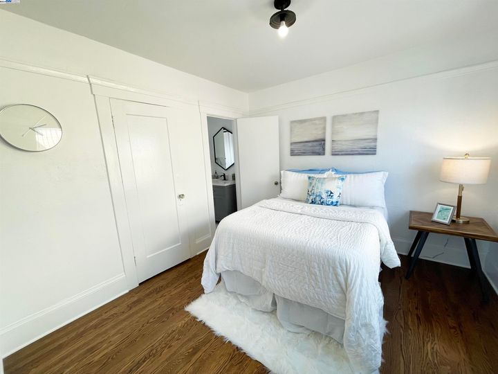 3008 Myrtle St, Oakland, CA | . Photo 20 of 38